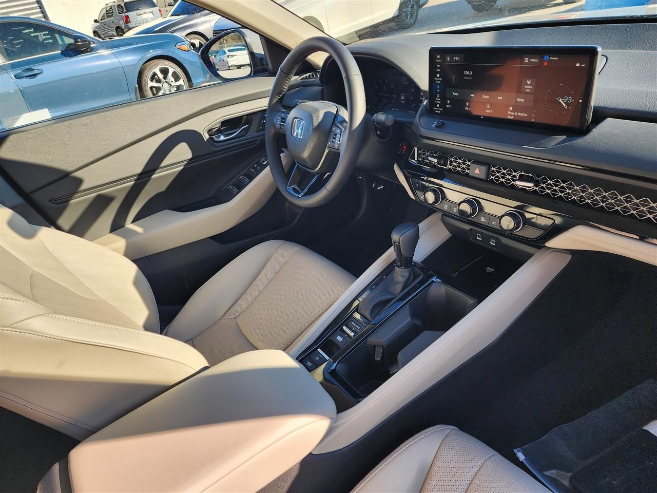 Honda Accord EX-L Hybrid 2026