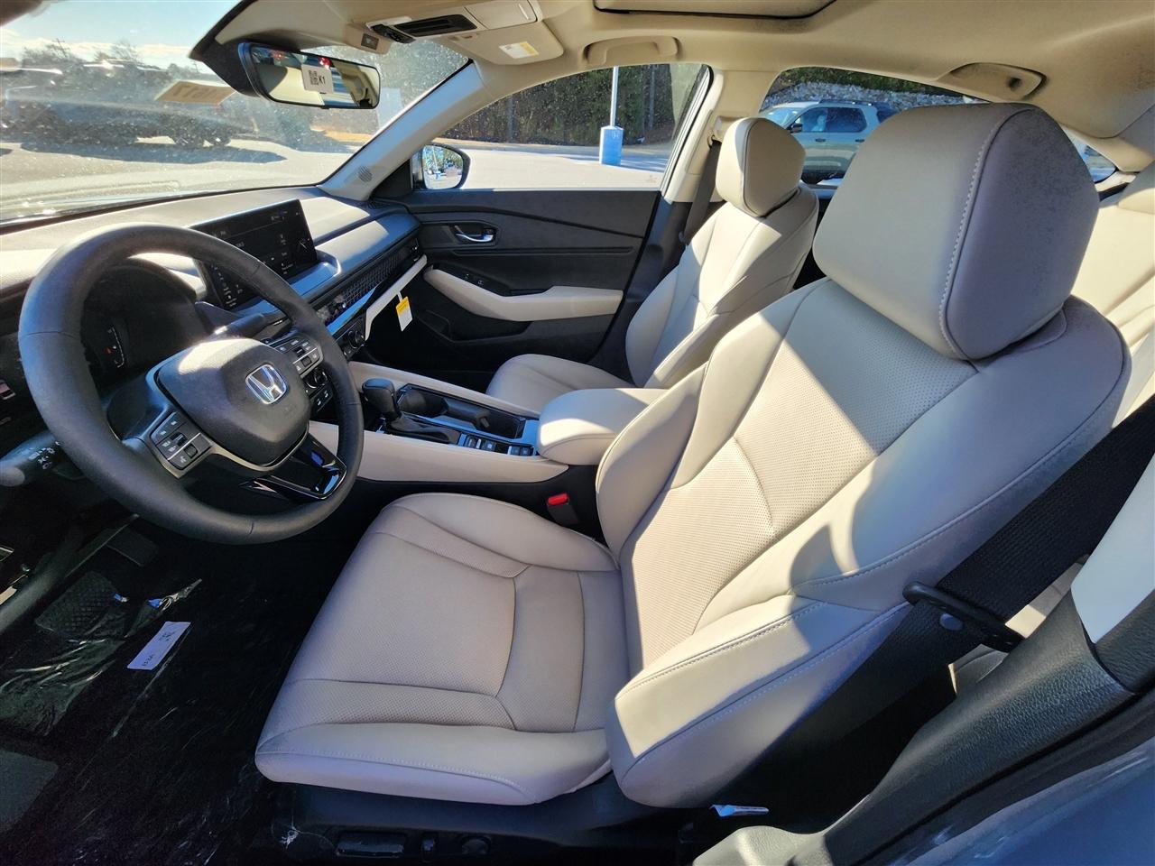 Honda Accord EX-L Hybrid 2026