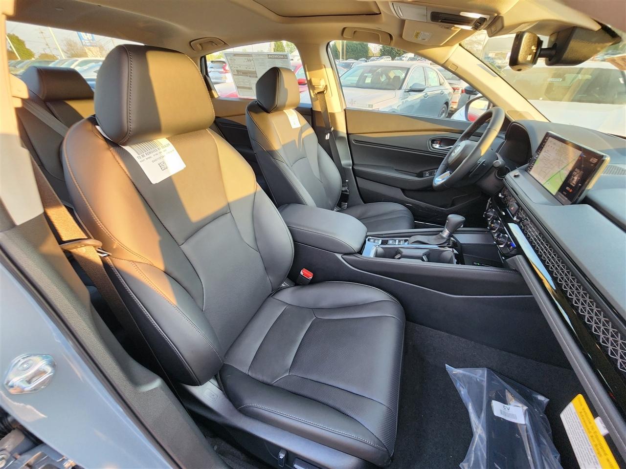 Honda Accord Touring Hybrid 2026