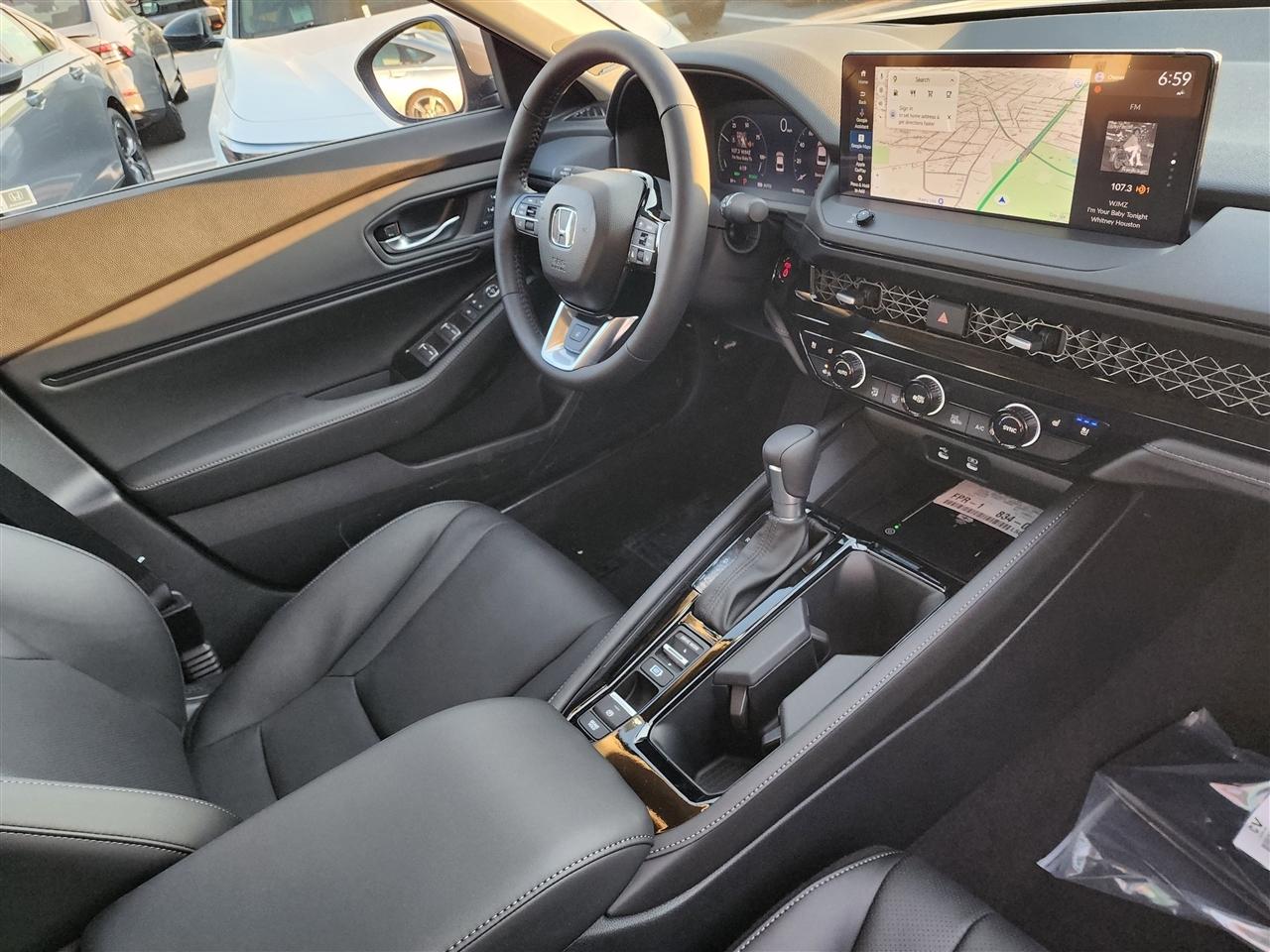 Honda Accord Touring Hybrid 2026