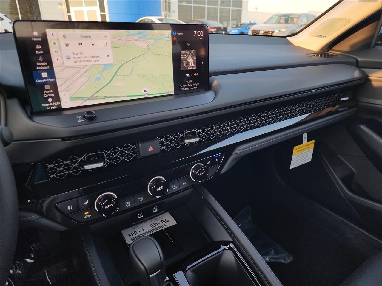 Honda Accord Touring Hybrid 2026