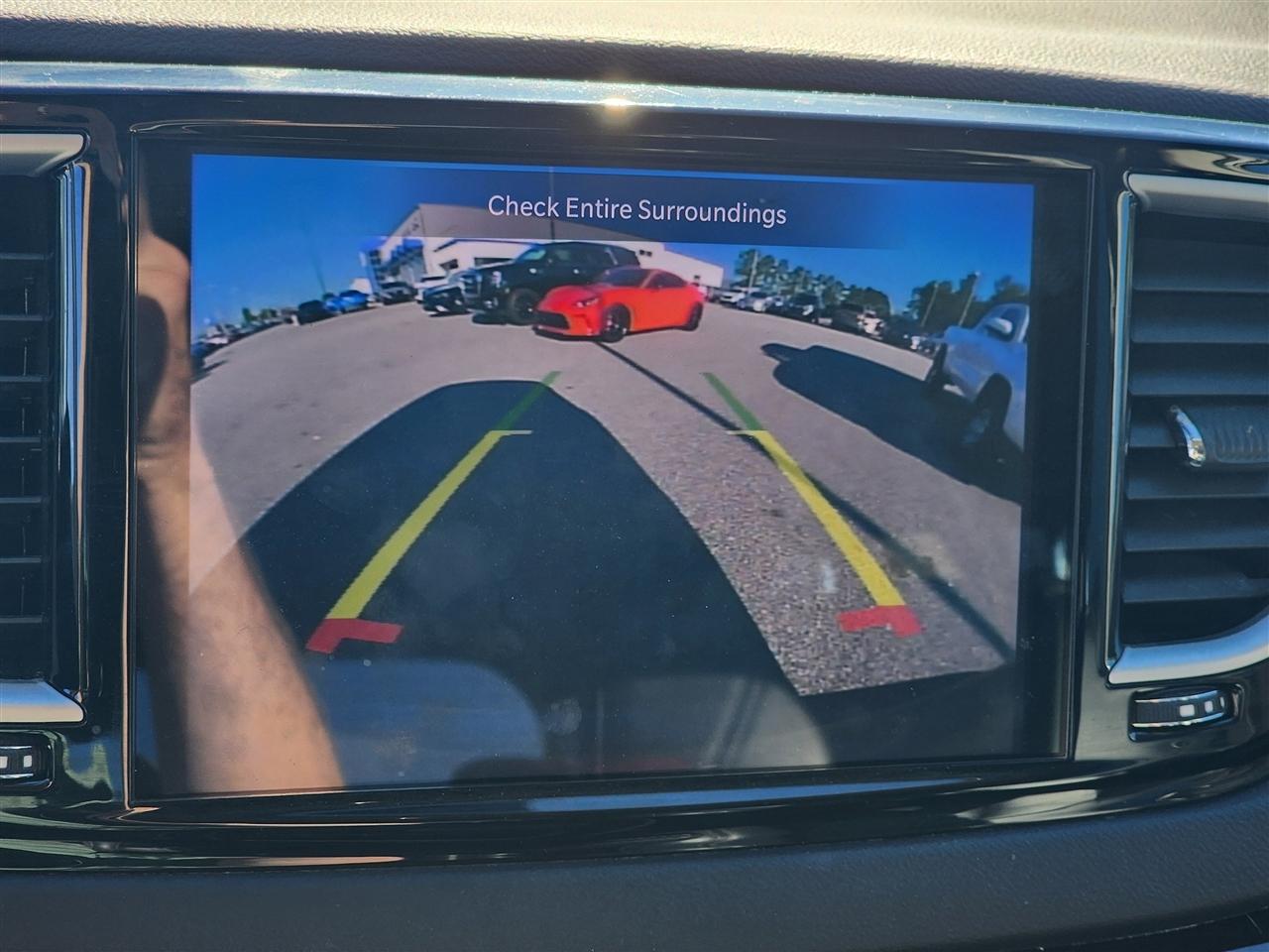 Chrysler Pacifica Touring L 2023