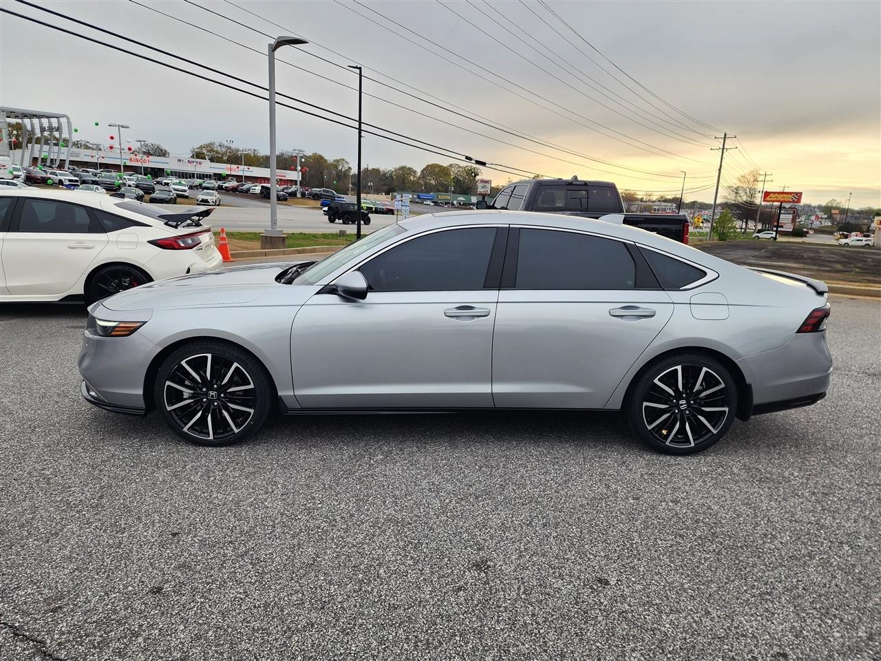 Honda Accord Touring Hybrid 2024