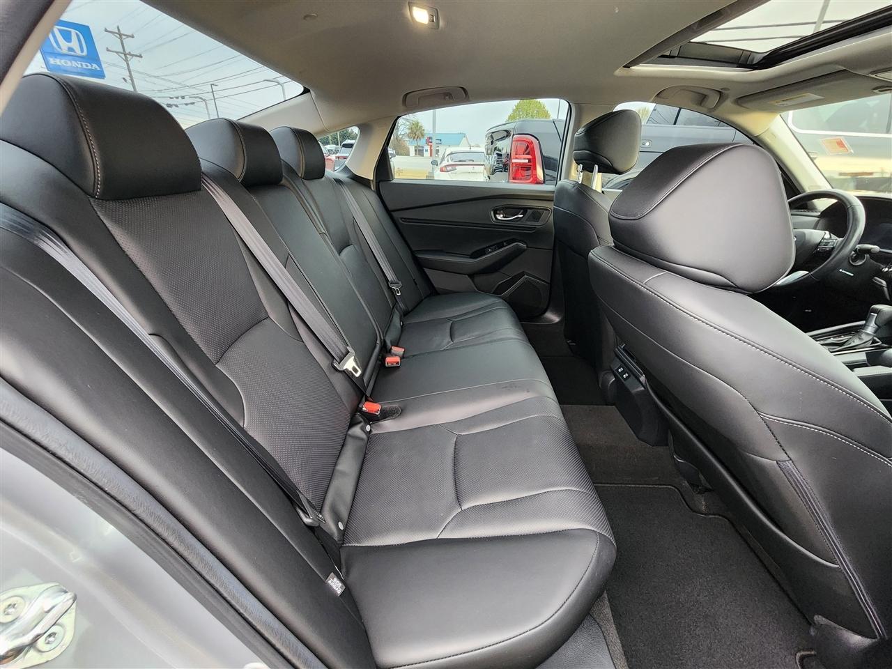 Honda Accord Touring Hybrid 2024