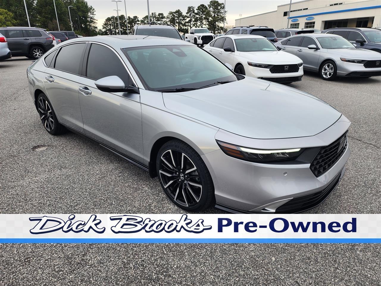 Honda Accord Touring Hybrid 2024