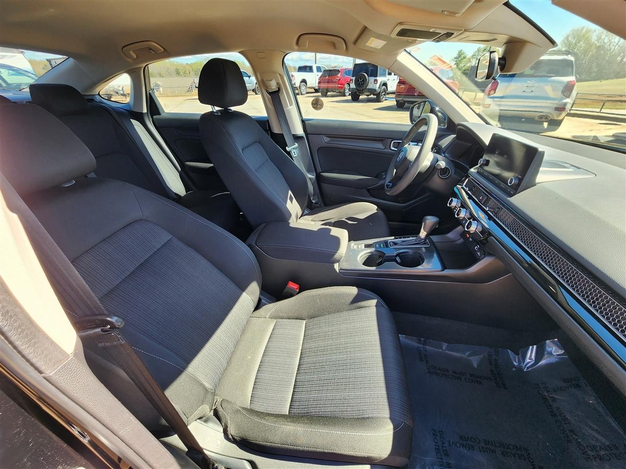 Honda Civic LX Sedan CVT 2023