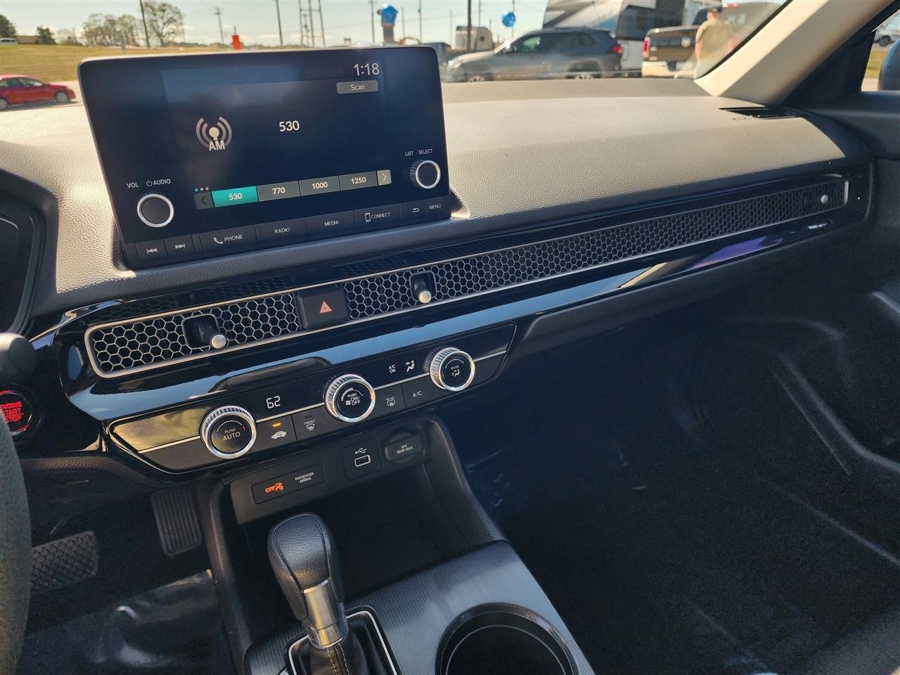 Honda Civic LX Sedan CVT 2023