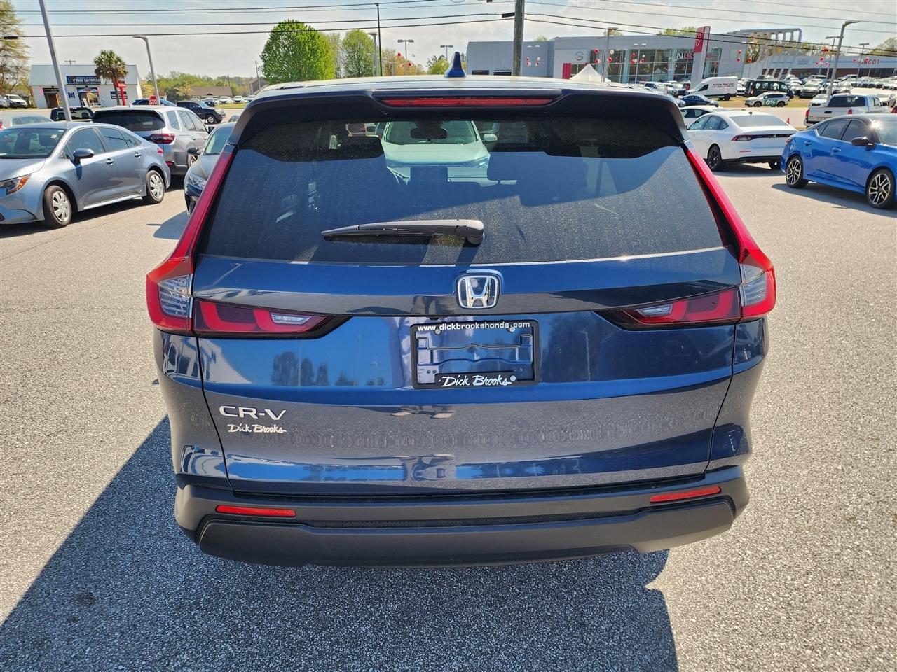 Honda CR-V LX 2WD 2025