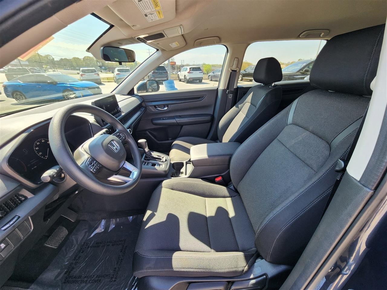 Honda CR-V LX 2WD 2025