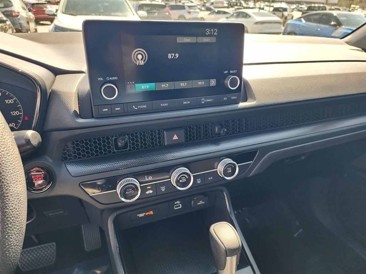 Honda CR-V LX 2WD 2025