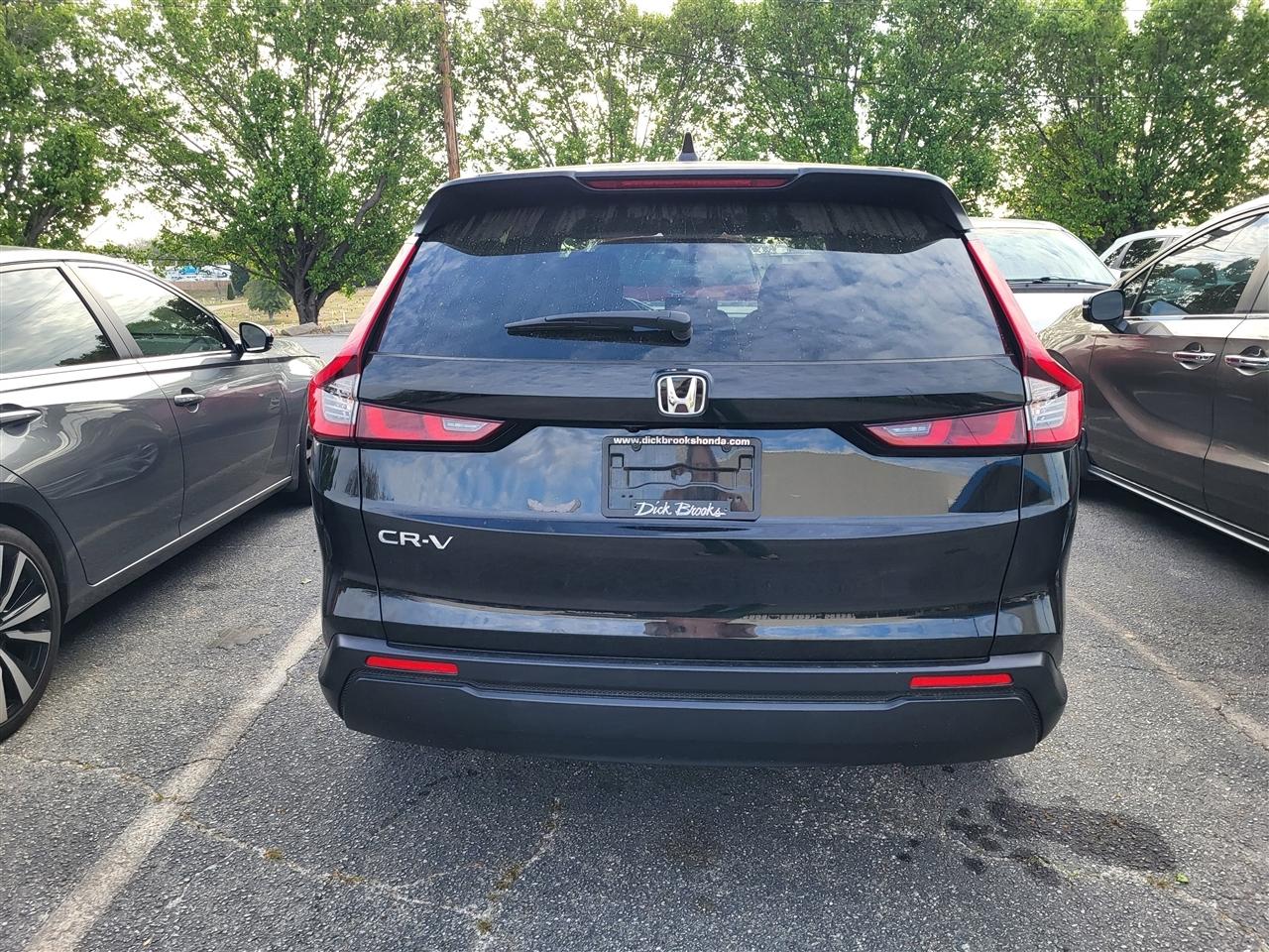 Honda CR-V LX 2WD 2025