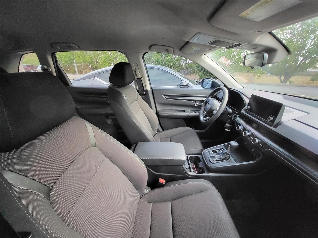 Honda CR-V LX 2WD 2025