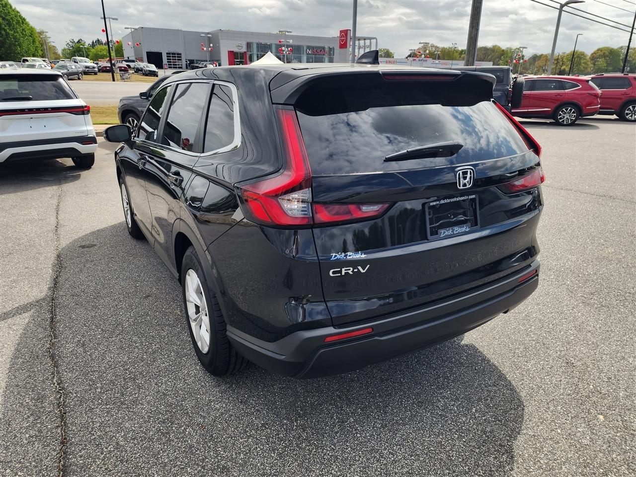 Honda CR-V LX 2WD 2025