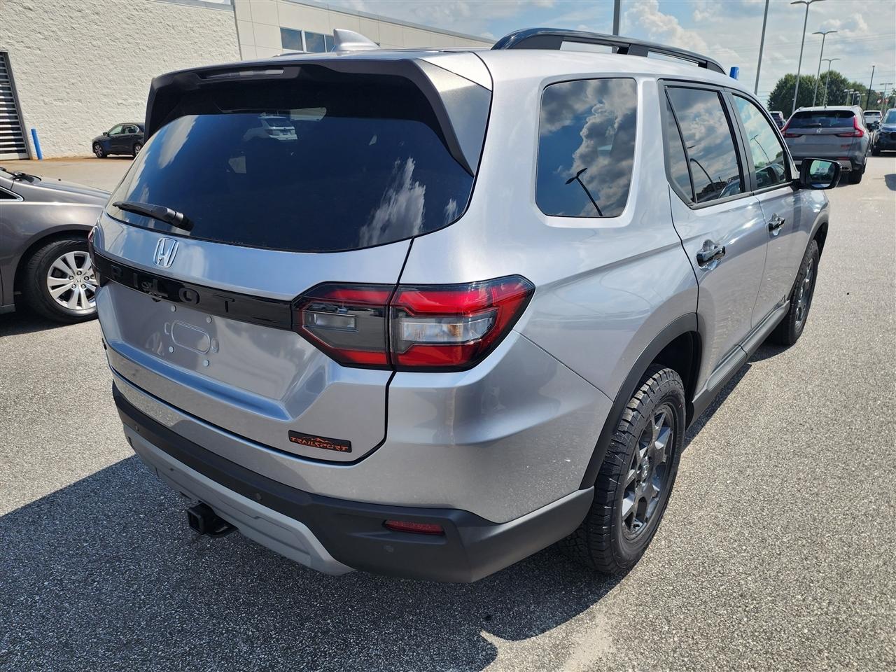 Honda Pilot TrailSport AWD 2025