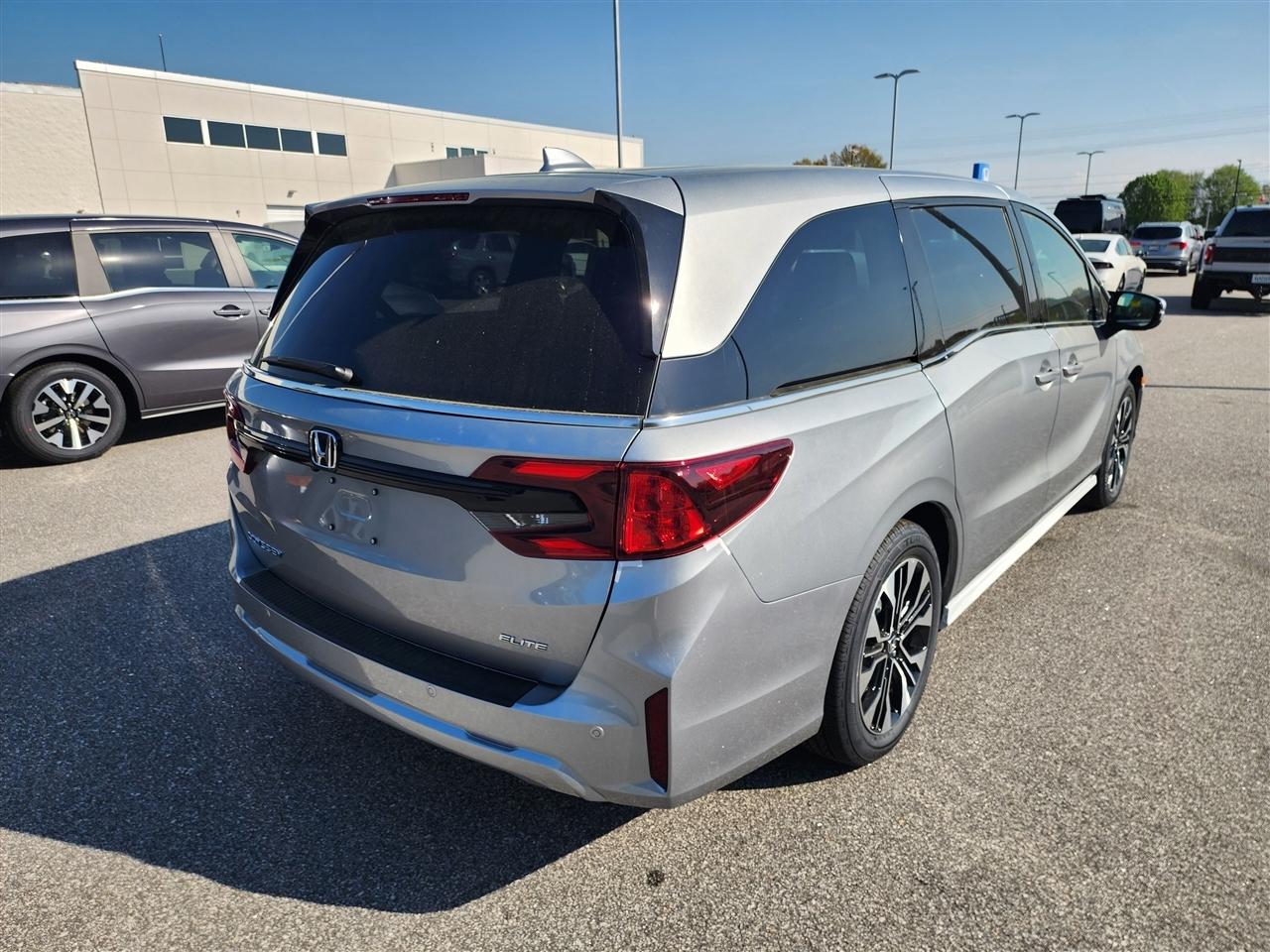 Honda Odyssey Elite 2026