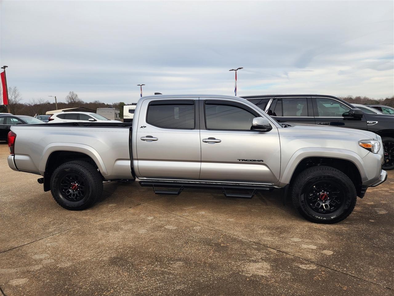Toyota Tacoma SR5 Double Cab Super Long Bed V6 6AT 4WD 2022
