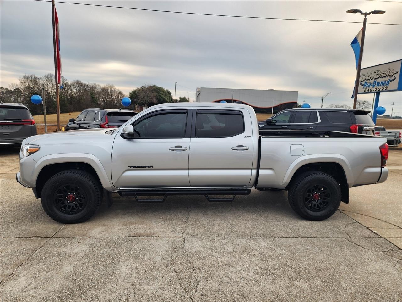 Toyota Tacoma SR5 Double Cab Super Long Bed V6 6AT 4WD 2022