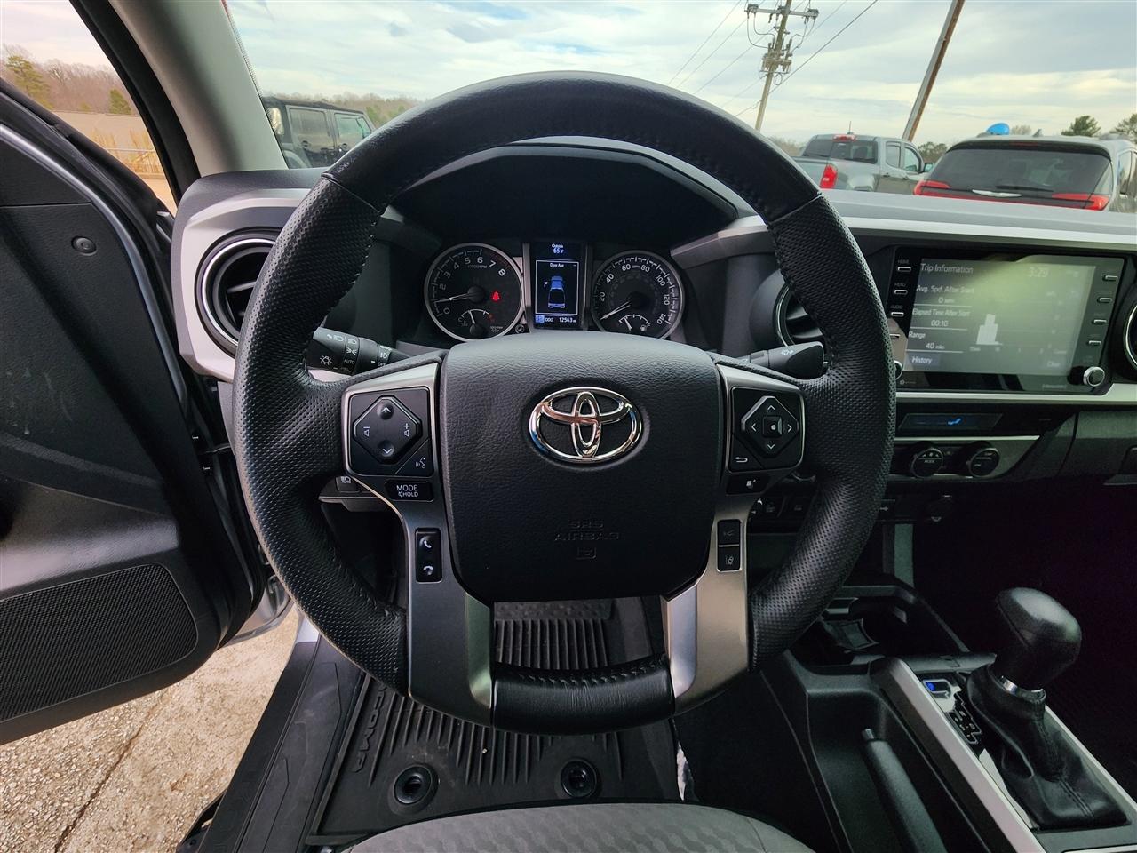 Toyota Tacoma SR5 Double Cab Super Long Bed V6 6AT 4WD 2022