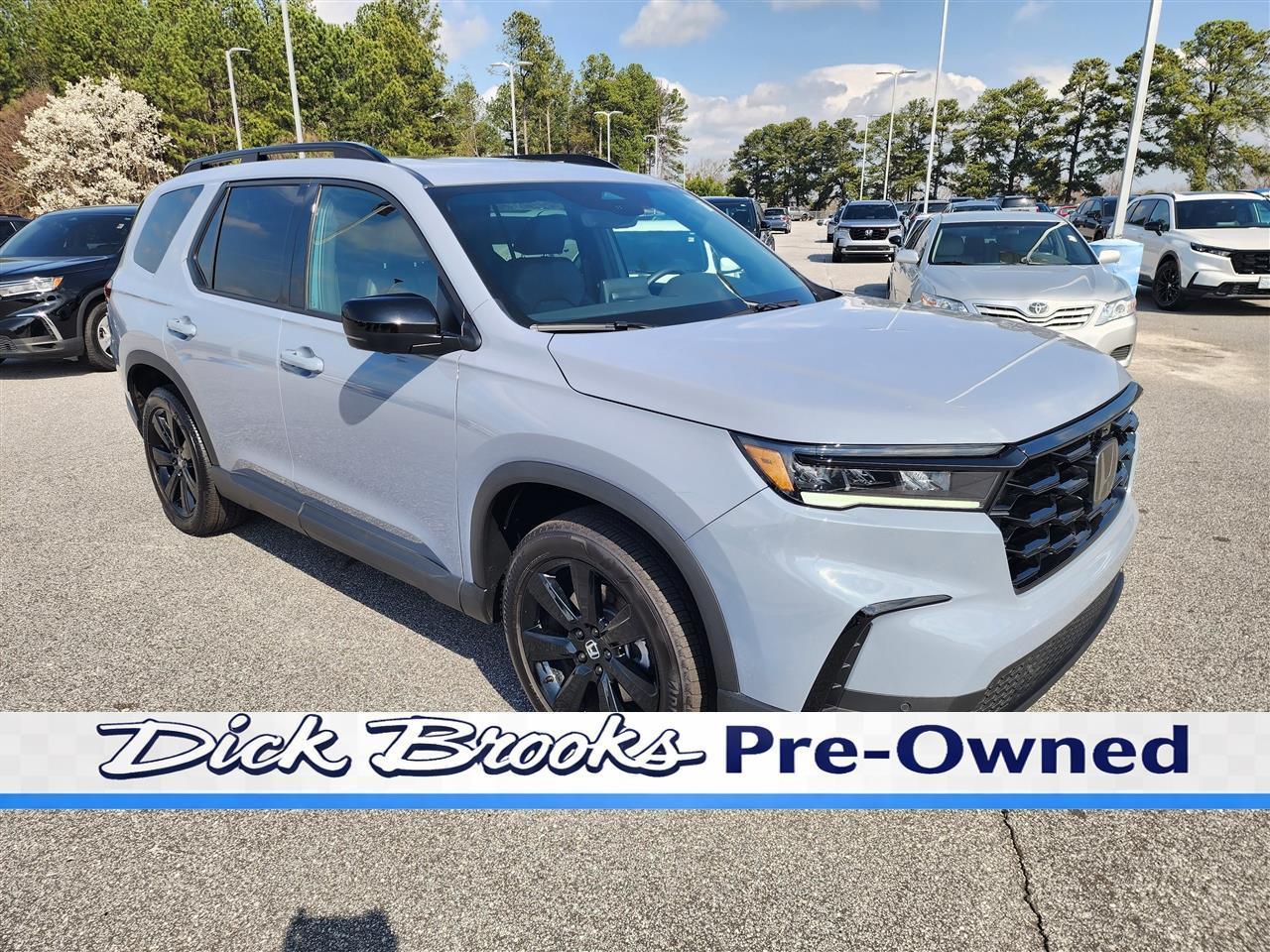 Honda Pilot Black Edition AWD 2025