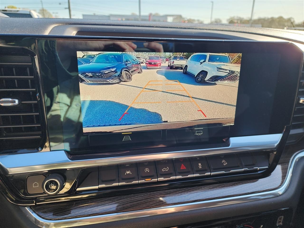 Chevrolet Silverado 1500 Trail Boss LT Crew Cab 4WD 2024