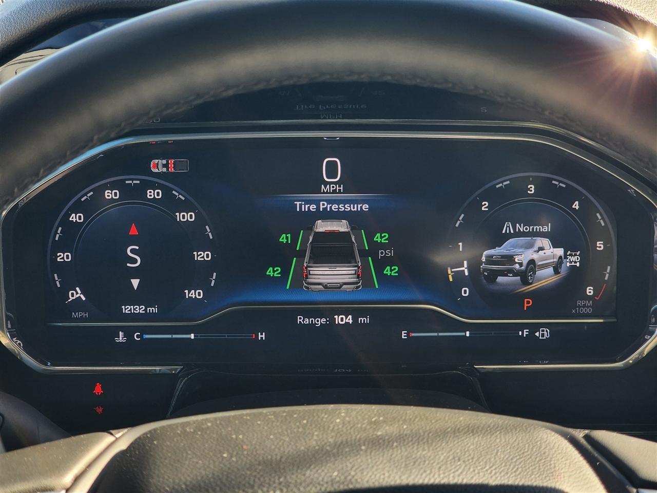 Chevrolet Silverado 1500 Trail Boss LT Crew Cab 4WD 2024