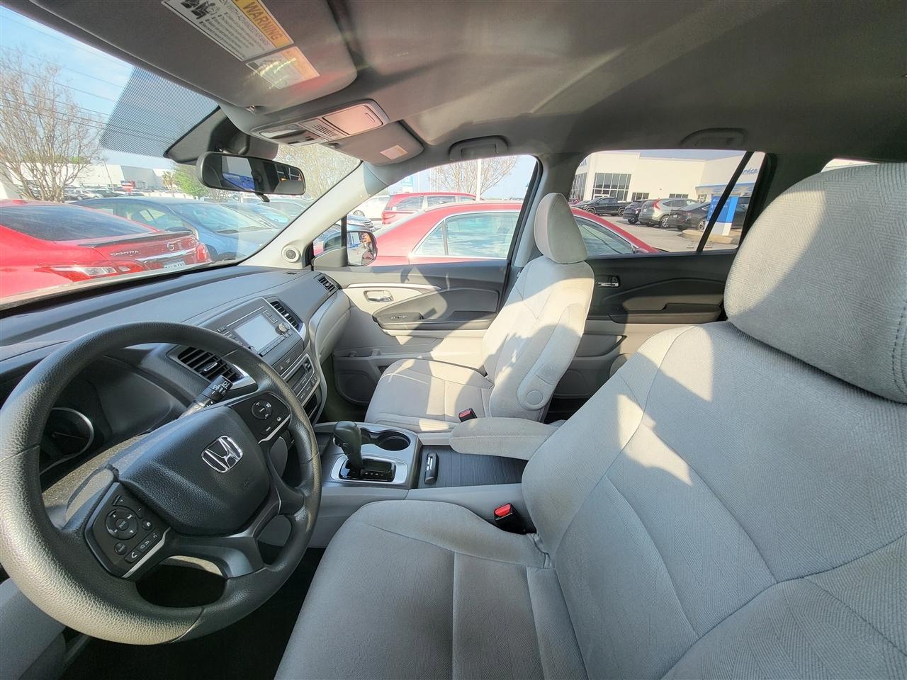 Honda Pilot LX 2WD 2020