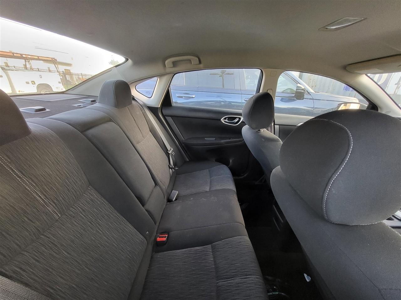 Nissan Sentra SV 2015