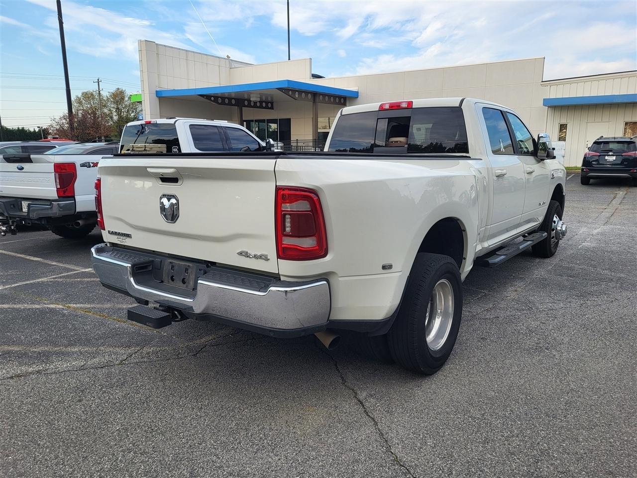 RAM 3500 Laramie Crew Cab LWB 4WD DRW 2023