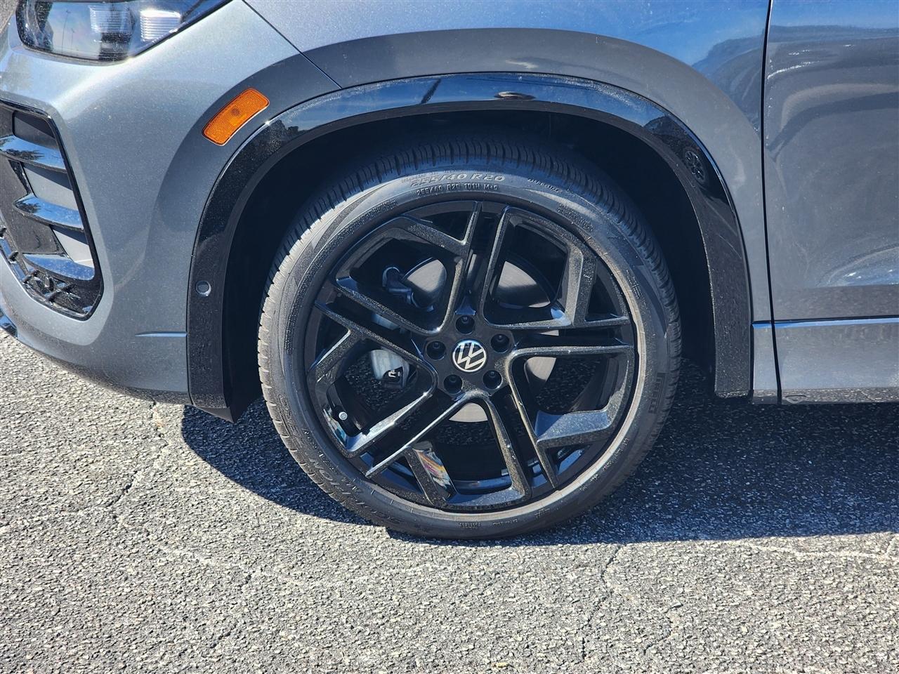 Volkswagen Tiguan SE R-Line Black 2025