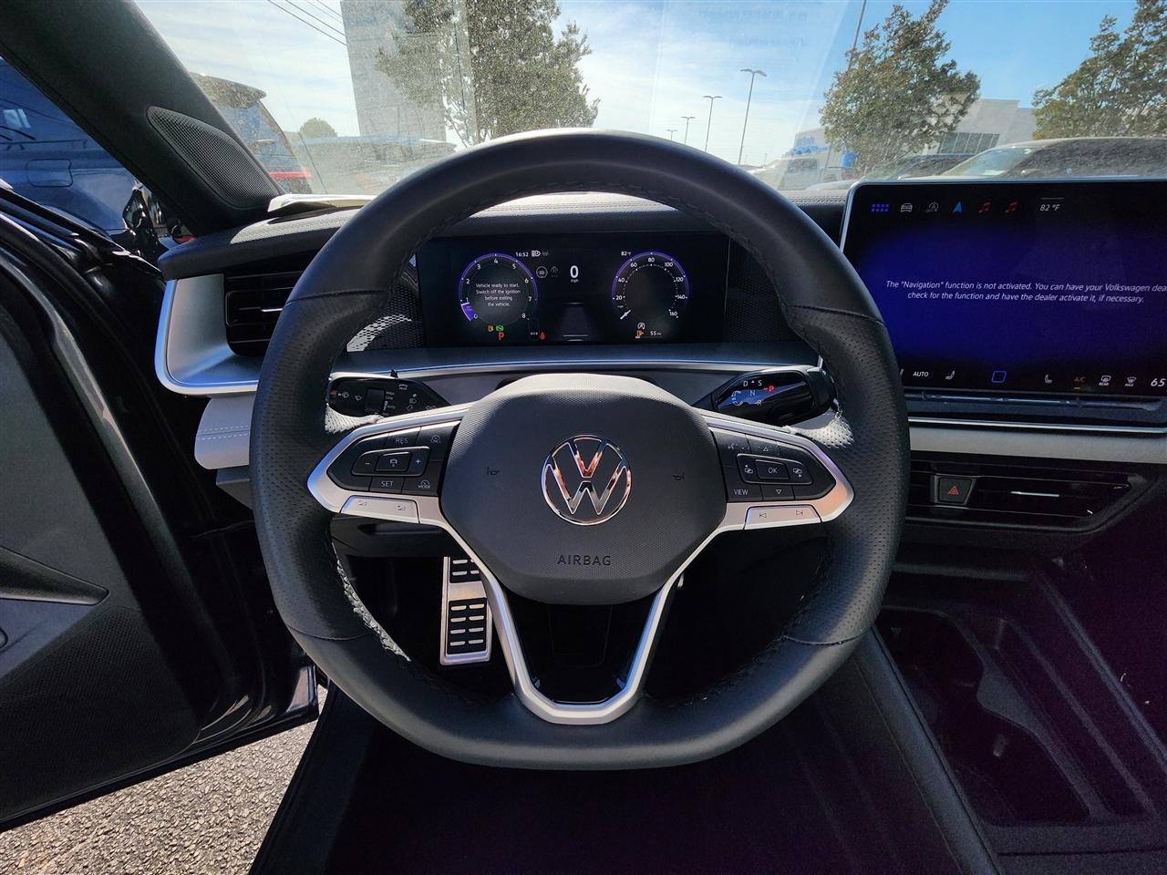 Volkswagen Tiguan SE R-Line Black 2025