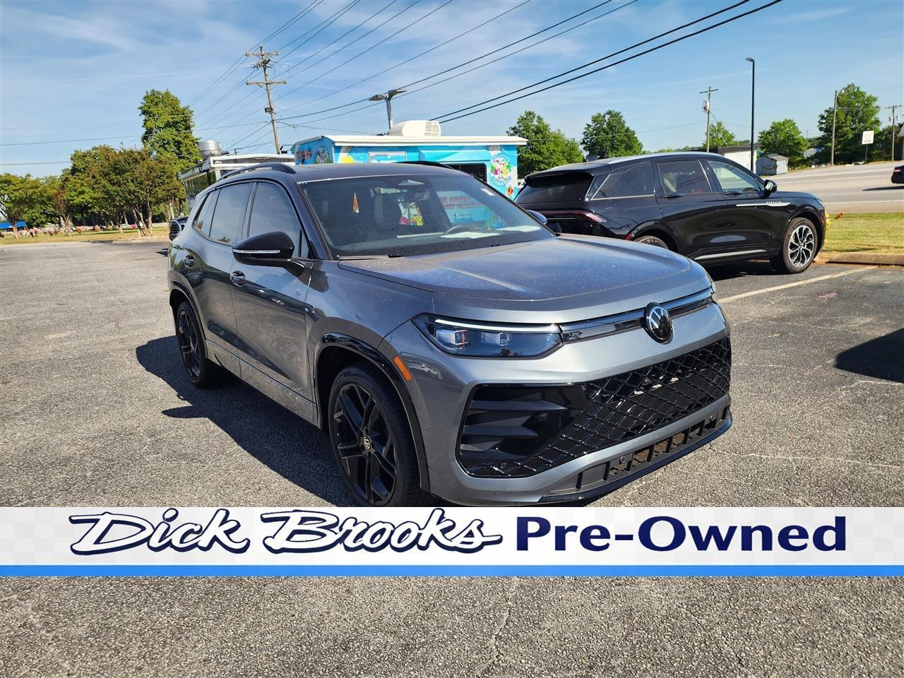Volkswagen Tiguan SE R-Line Black 2025