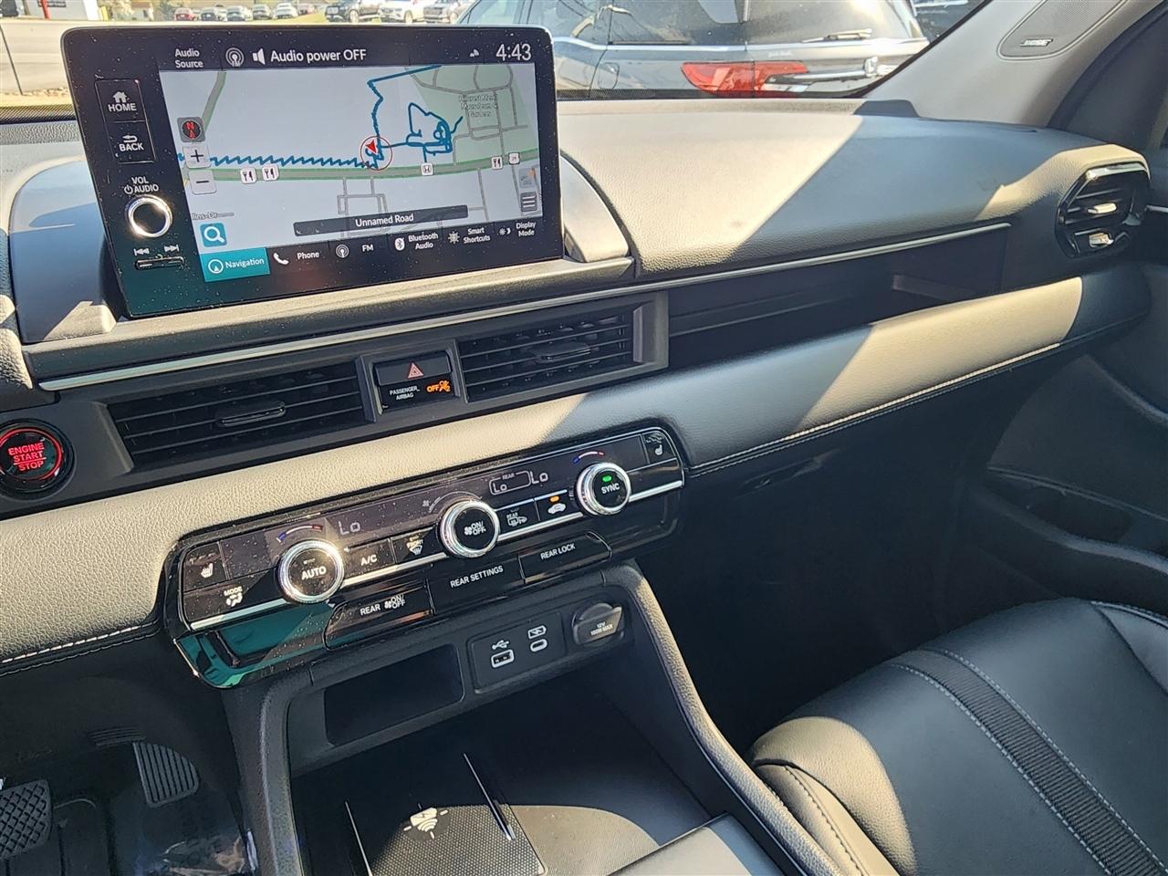 Honda Pilot Touring 2025