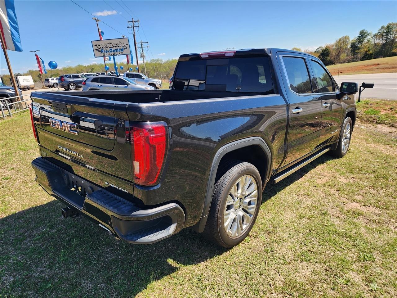 GMC Sierra 1500 Denali Crew Cab 4WD 2021