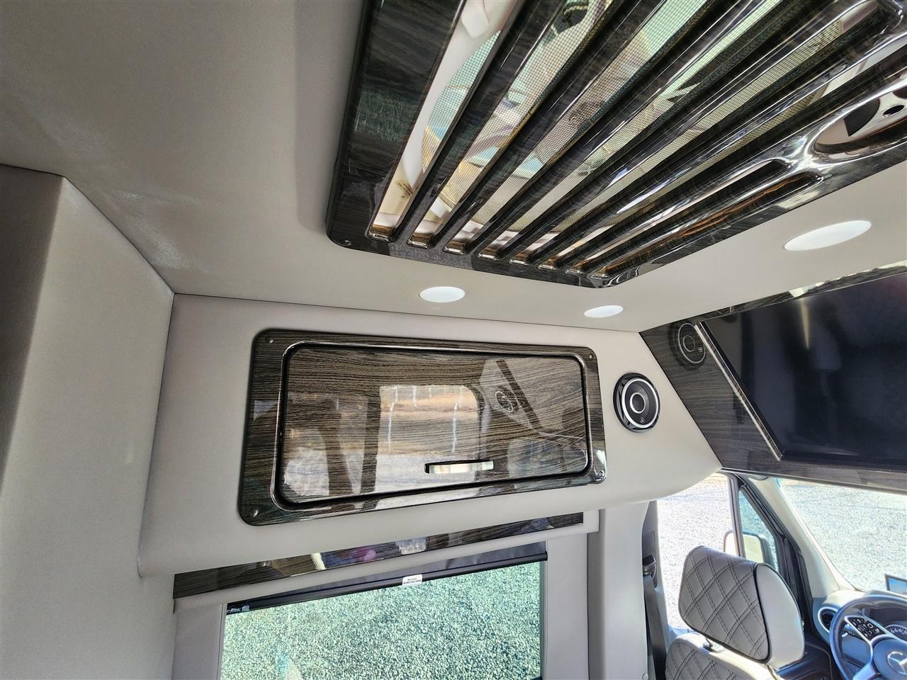 Mercedes-Benz Sprinter 3500 XD 170-in. WB 2020