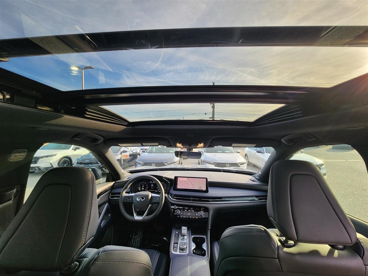 Infiniti QX60 LUXE AWD 2026