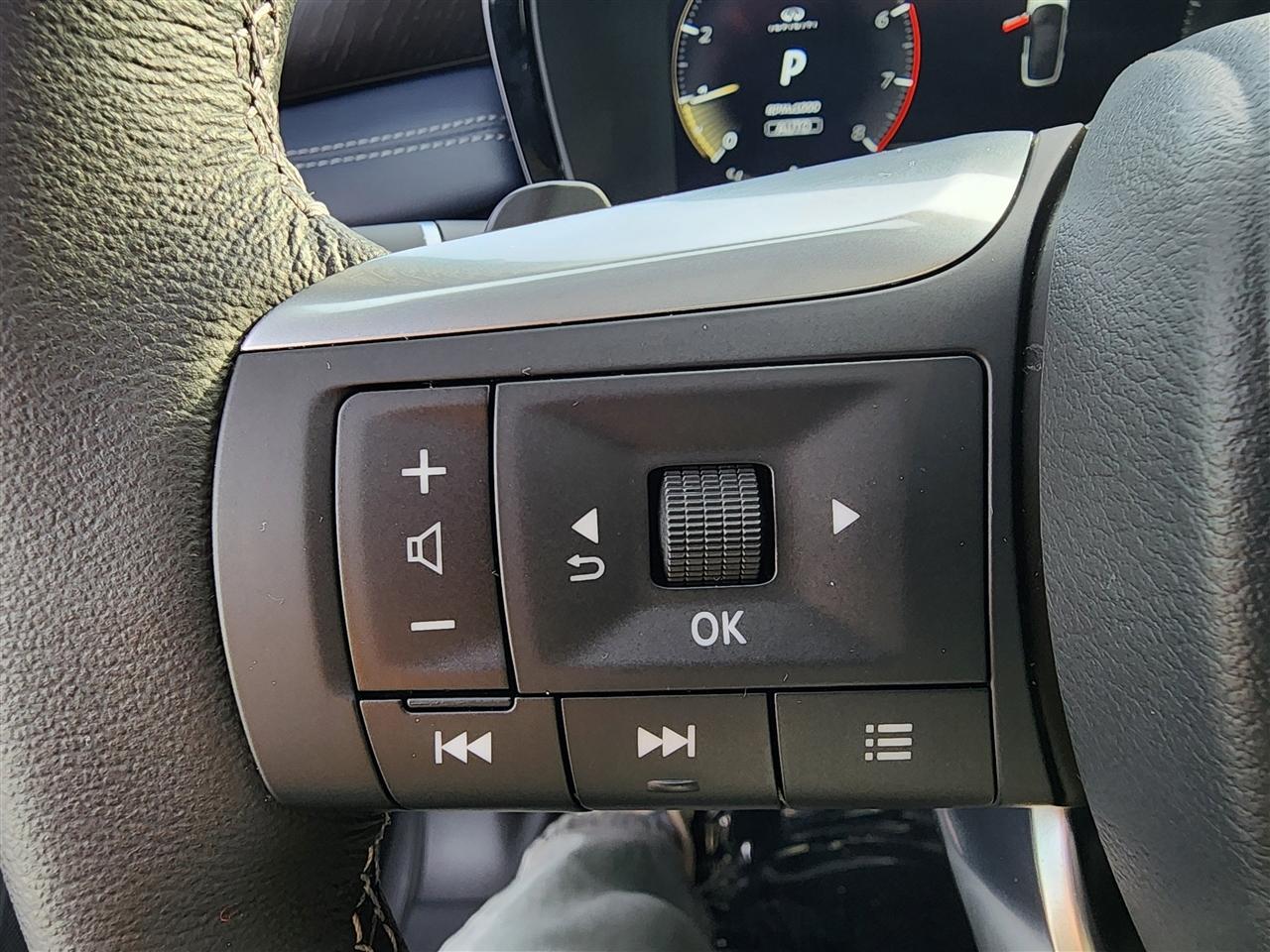 Infiniti QX60 LUXE AWD 2026