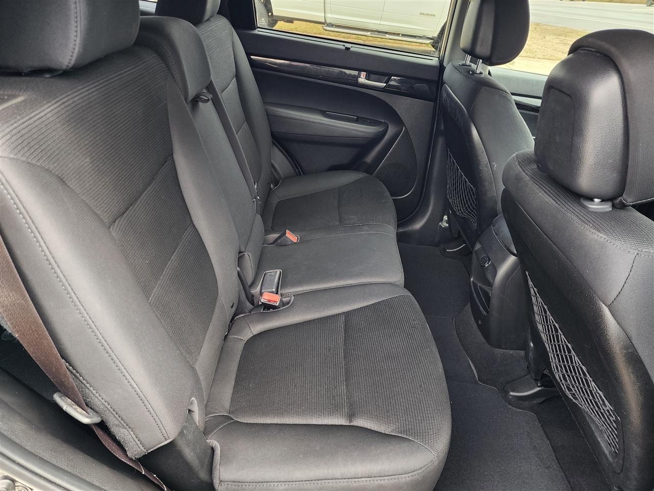 Kia Sorento LX 2WD 2015