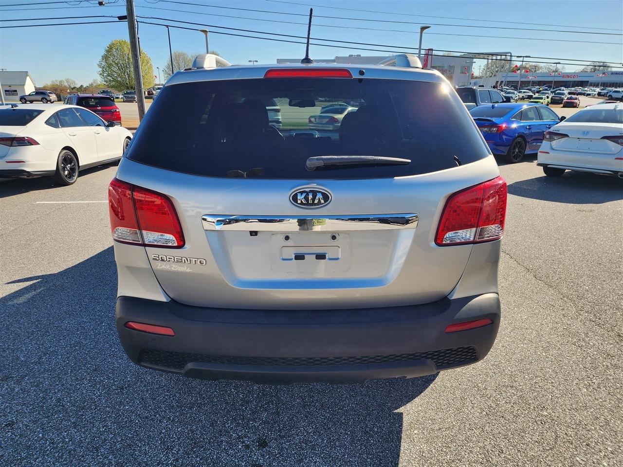 Kia Sorento LX 2WD 2013