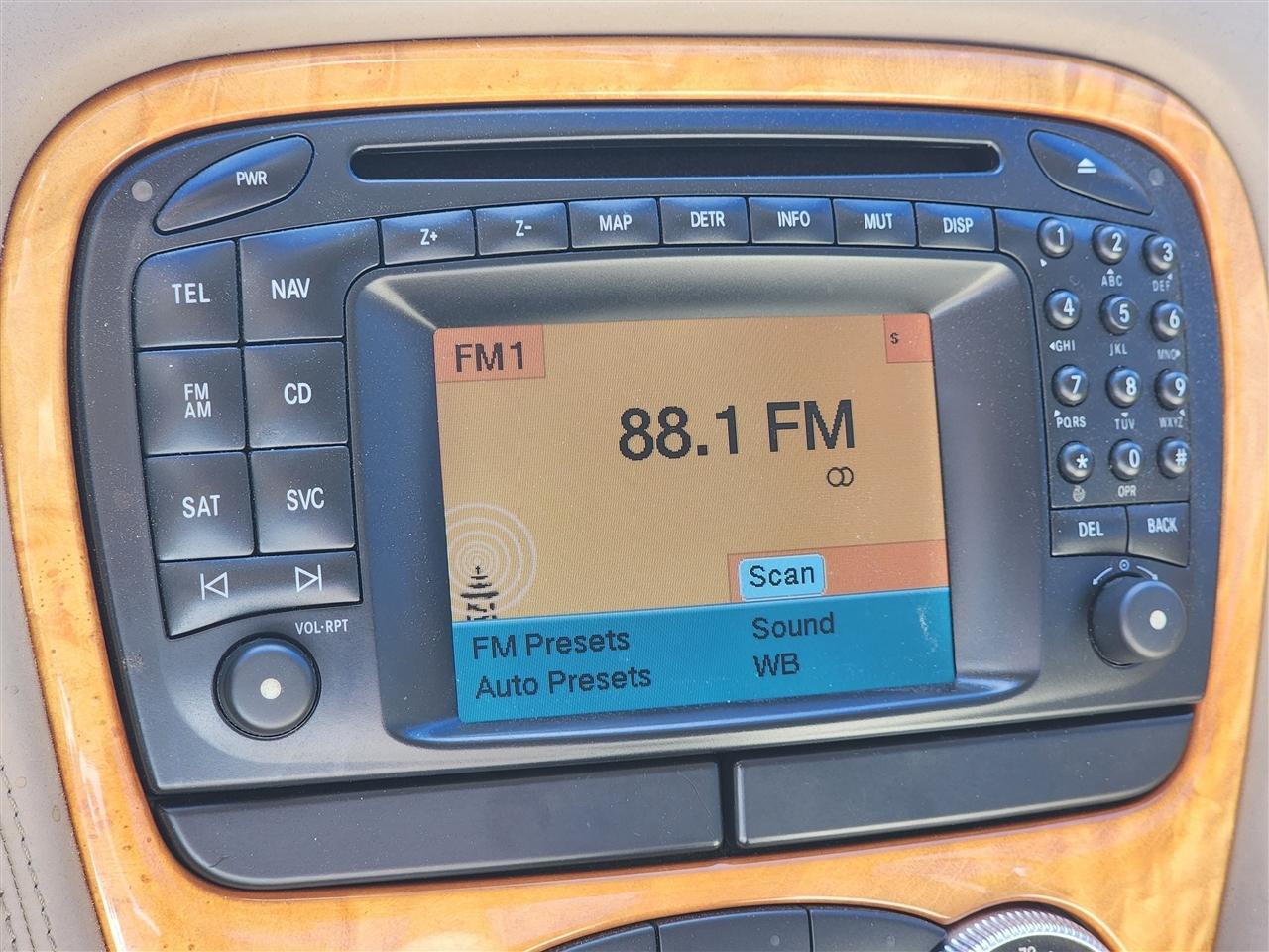 Mercedes-Benz SL-Class SL600 2004