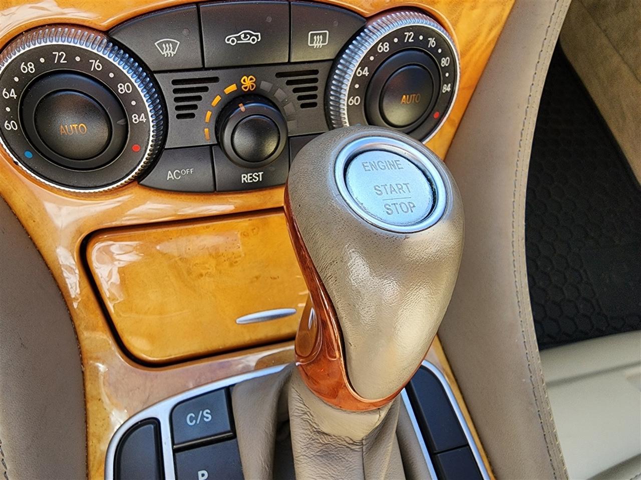 Mercedes-Benz SL-Class SL600 2004