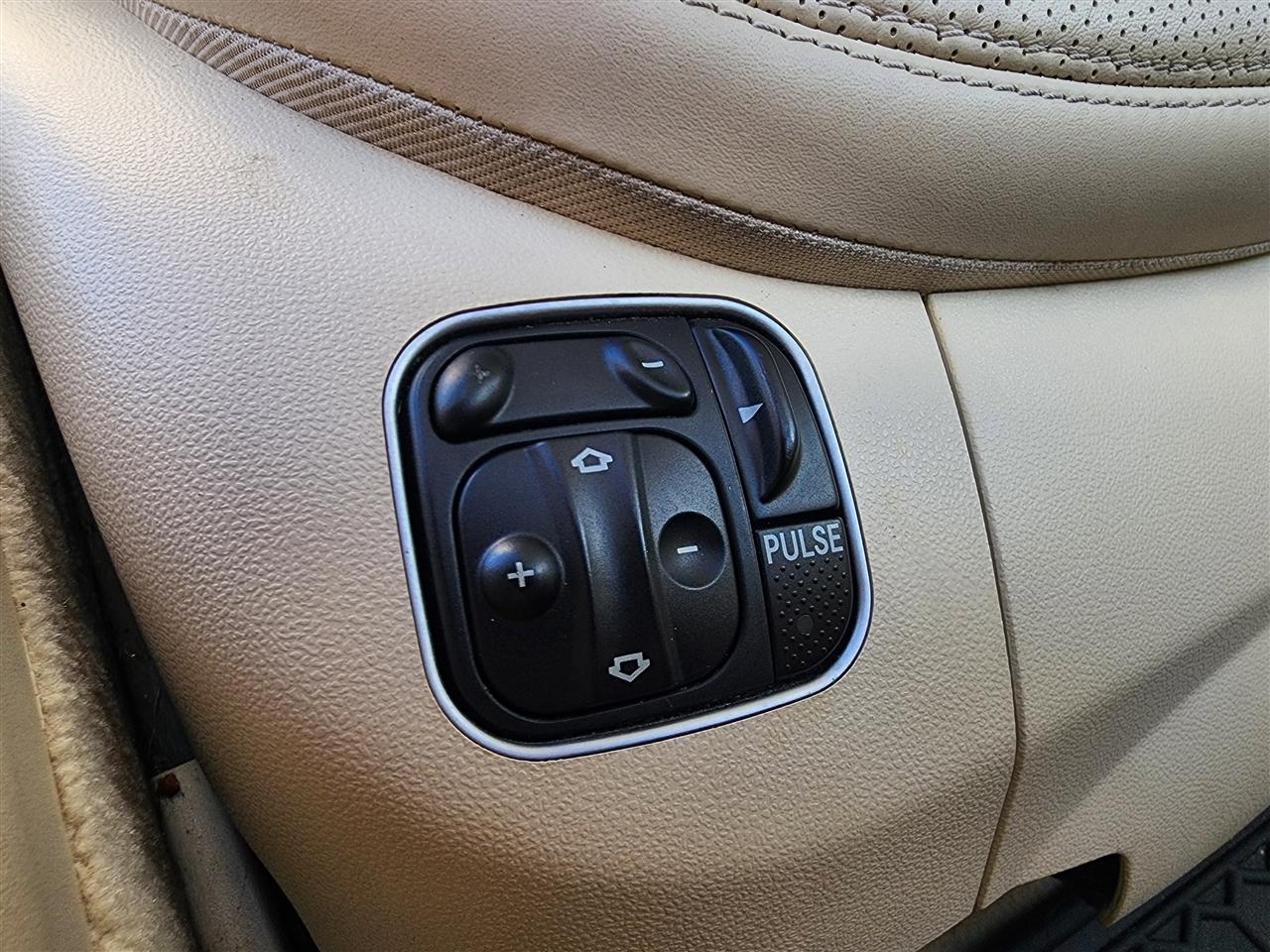 Mercedes-Benz SL-Class SL600 2004