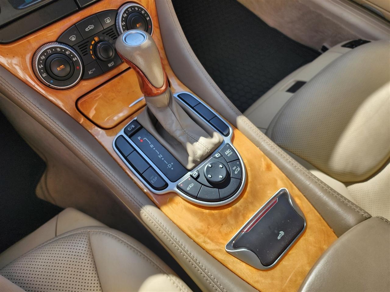 Mercedes-Benz SL-Class SL600 2004