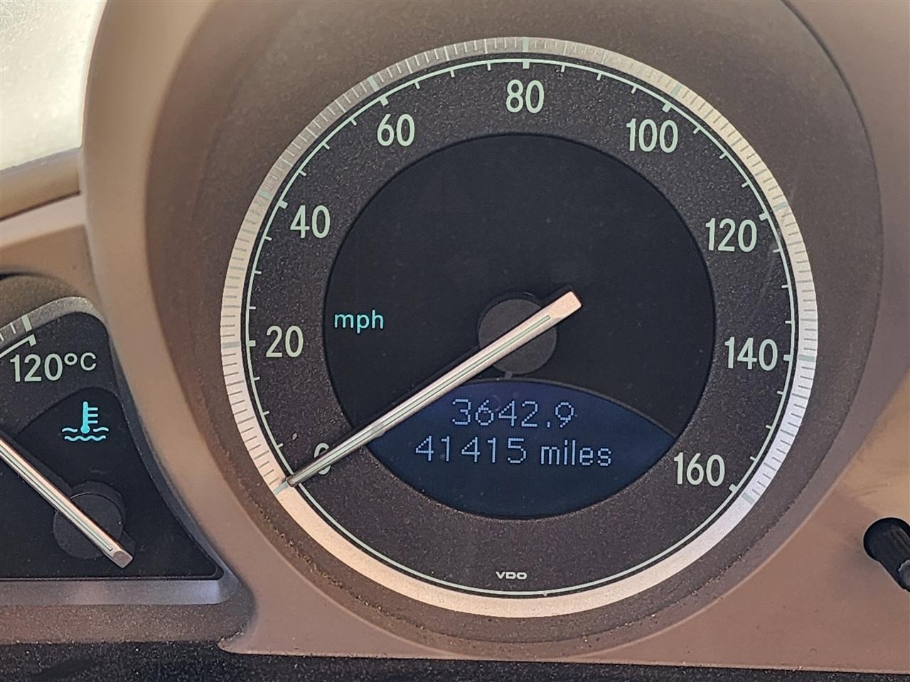 Mercedes-Benz SL-Class SL600 2004