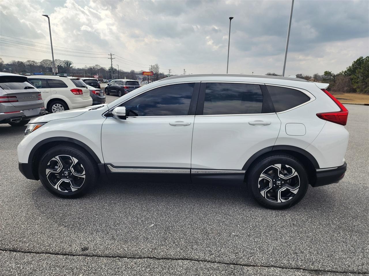 Honda CR-V Touring 2WD 2019