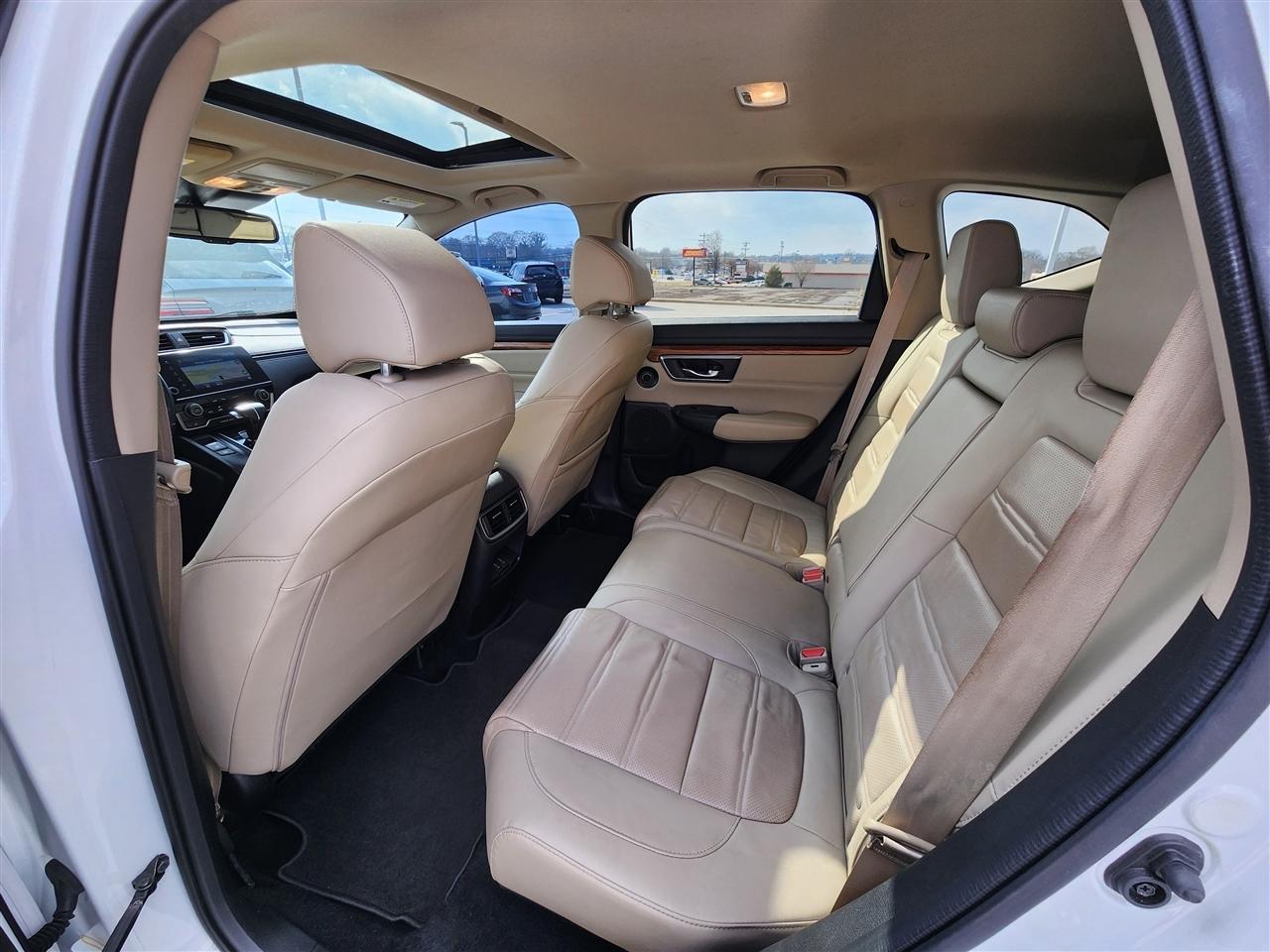 Honda CR-V Touring 2WD 2019