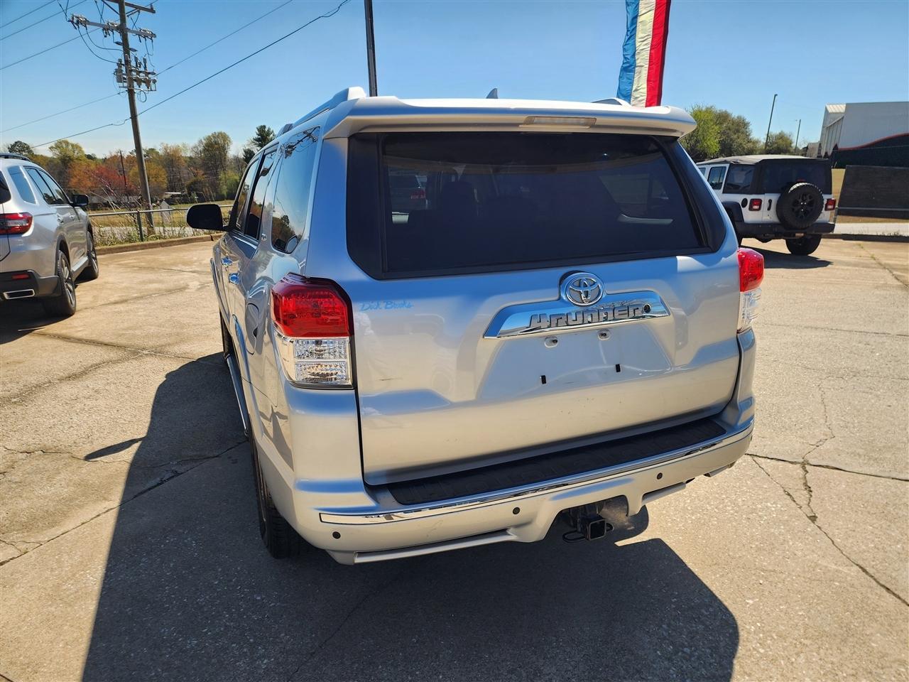 Toyota 4Runner SR5 2WD 2013