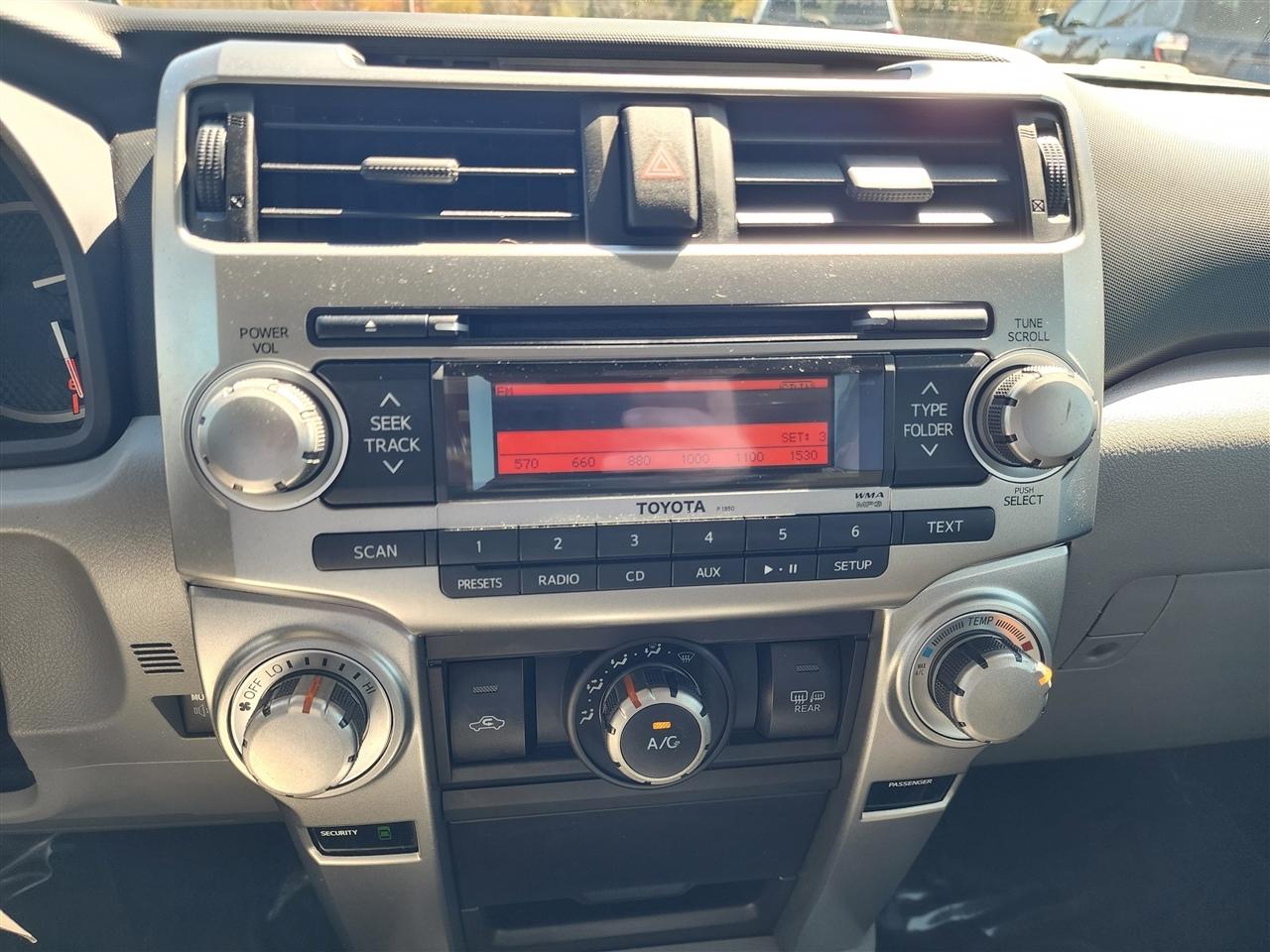 Toyota 4Runner SR5 2WD 2013