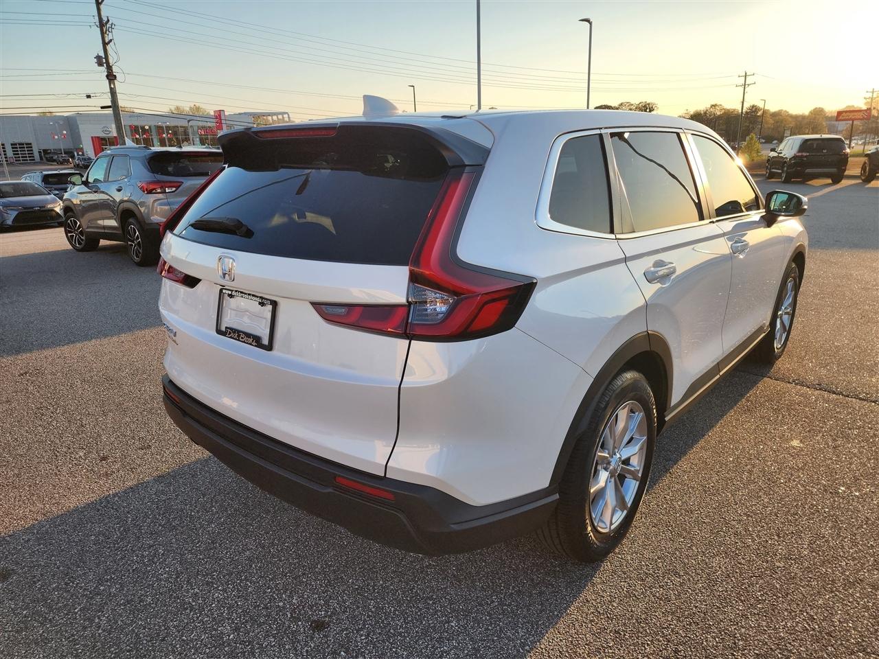 Honda CR-V EX 2WD 2024