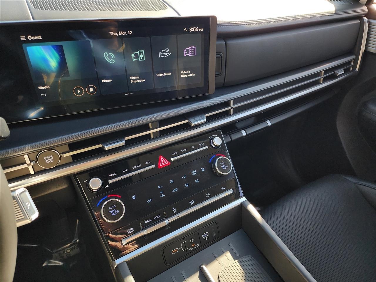 Hyundai Santa Fe SEL 2024