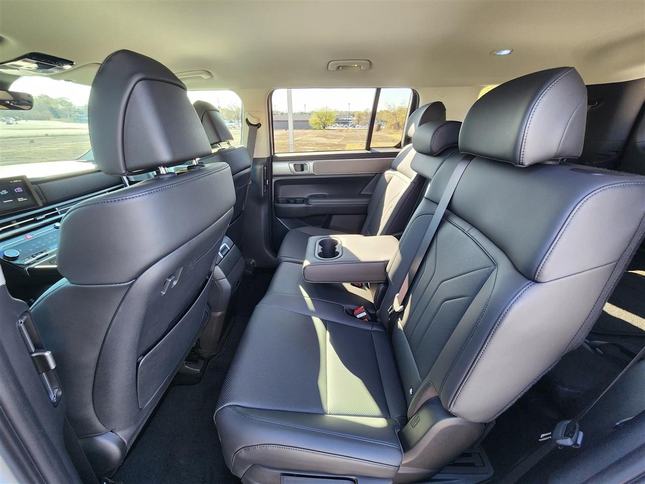 Hyundai Santa Fe SEL 2024